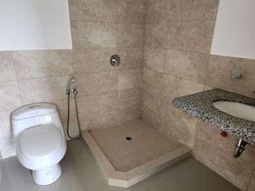 ¡Vendo Terranostra Torre Baró Vía a la Costa Exclusivo Departamento 3 Dormitorios!