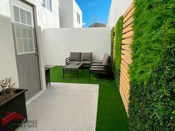 Casa Equipada en Venta en Fracc. Santorini