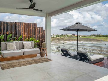 BEST PADDY VIEWS VILLA in CANGGU - BABAKAN