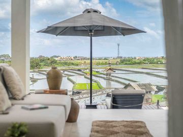 BEST PADDY VIEWS VILLA in CANGGU - BABAKAN