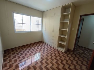 ALQUILER 1 PISO DE 160 M2 ZARATE S/ 2,500 EXCELENTE UBICACIÓN..!!