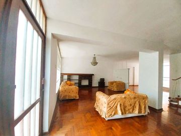 OPORTUNIDAD VENDO CASA EN PUEBLO LIBRE DE TRES PISOS CON MINI DEPARTAMENTO E
