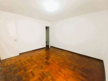 OPORTUNIDAD VENDO CASA EN PUEBLO LIBRE DE TRES PISOS CON MINI DEPARTAMENTO E