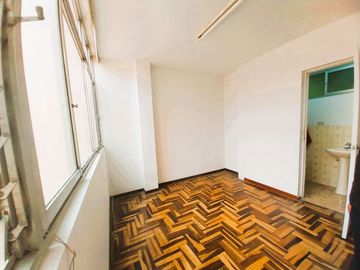 OPORTUNIDAD VENDO CASA EN PUEBLO LIBRE DE TRES PISOS CON MINI DEPARTAMENTO E
