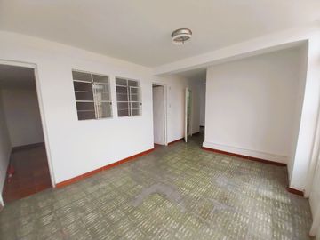 OPORTUNIDAD VENDO CASA EN PUEBLO LIBRE DE TRES PISOS CON MINI DEPARTAMENTO E