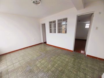 OPORTUNIDAD VENDO CASA EN PUEBLO LIBRE DE TRES PISOS CON MINI DEPARTAMENTO E