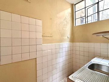 VENTA DE OCASIÓN EN LA VICTORIA AV. MANCO CAPAC