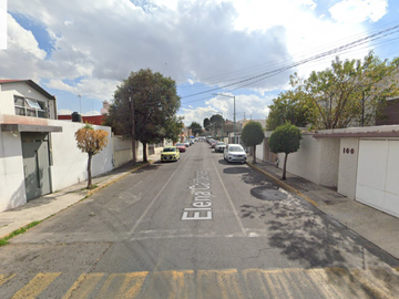 Sk09 Remate Bancario Casa En Elena Cárdenas 101, Morelos Primera Secc. Toluca De Lerdo