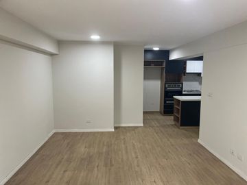 VENDO BONITOS DPTOS DE ESTRENO DE 2 Y 3 DORM EN MIRAFLORES CERCA AV, PARDO CON PISCINA Y AREA SOCIAL EXCLUSIVA
