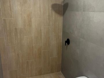 VENDO BONITOS DPTOS DE ESTRENO DE 2 Y 3 DORM EN MIRAFLORES CERCA AV, PARDO CON PISCINA Y AREA SOCIAL EXCLUSIVA