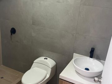 VENDO BONITOS DPTOS DE ESTRENO DE 2 Y 3 DORM EN MIRAFLORES CERCA AV, PARDO CON PISCINA Y AREA SOCIAL EXCLUSIVA