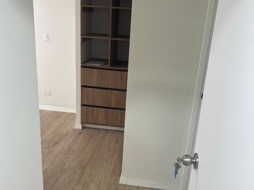 VENDO BONITOS DPTOS DE ESTRENO DE 2 Y 3 DORM EN MIRAFLORES CERCA AV, PARDO CON PISCINA Y AREA SOCIAL EXCLUSIVA