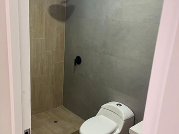 VENDO BONITOS DPTOS DE ESTRENO DE 2 Y 3 DORM EN MIRAFLORES CERCA AV, PARDO CON PISCINA Y AREA SOCIAL EXCLUSIVA