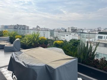 VENDO BONITOS DPTOS DE ESTRENO DE 2 Y 3 DORM EN MIRAFLORES CERCA AV, PARDO CON PISCINA Y AREA SOCIAL EXCLUSIVA