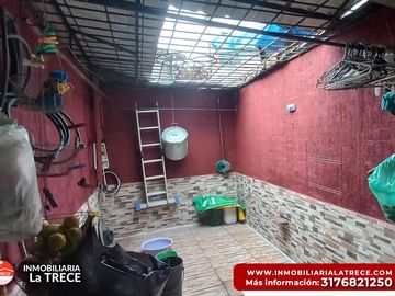 Se vende casa campestre amplia, confortable, en  Buga-valle, corregimiento Sanjon Hondo
