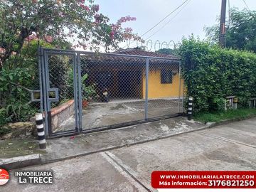 Se vende casa campestre amplia, confortable, en  Buga-valle, corregimiento Sanjon Hondo