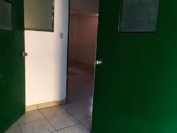 SE ALQUILA EDIFICIO DE 5 PISOS EN SAN JUAN DE MIRAFLORES *800 M2 *CERCA A LA MUNICIPALIDAD *SUNARP *BUENA UBICACIÓN