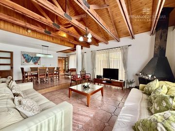 LOS ANDES - VENDE CASA 4D 3B PISCINA - COND. EL ENCANTO