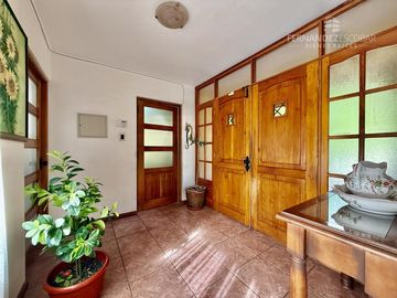 LOS ANDES - VENDE CASA 4D 3B PISCINA - COND. EL ENCANTO