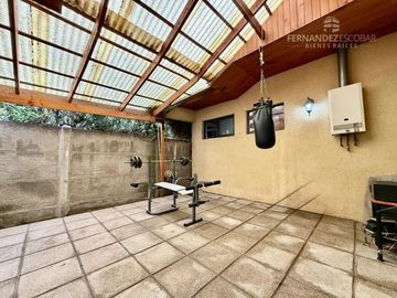 LOS ANDES - VENDE CASA 4D 3B PISCINA - COND. EL ENCANTO