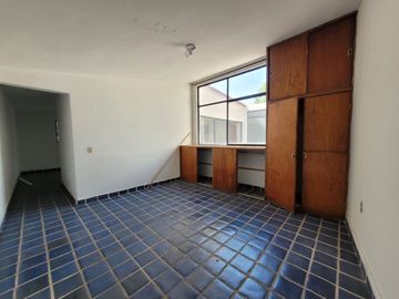 Atención Inversionista. Venta Propiedad Cerca de Zona de Hospitales H/3/40