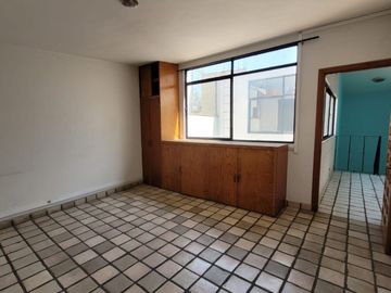 Atención Inversionista. Venta Propiedad Cerca de Zona de Hospitales H/3/40