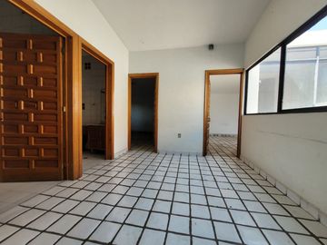 Atención Inversionista. Venta Propiedad Cerca de Zona de Hospitales H/3/40