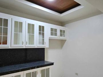 Corner House and Lot For Sale in Brookside Hills Subdivision, Cainta Rizal