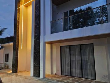 Corner House and Lot For Sale in Brookside Hills Subdivision, Cainta Rizal