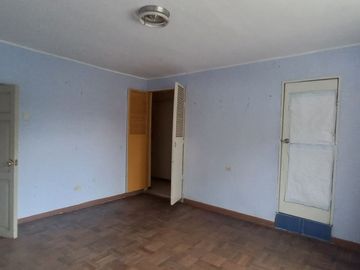 🏬 VENDO CASA COMO TERRENO EN SAN MARTÍN DE PORRES, ¡GRAN OPORTUNIDAD DE INVERSIÓN!
