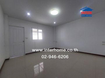 3-storey townhouse, 24.5 sq m, Vibhavadi Village, near BTS Chang Erawan, Vibhavadi Mansion Alley, Sukhumvit Road, Mueang Samut Prakan, Samut Prakan