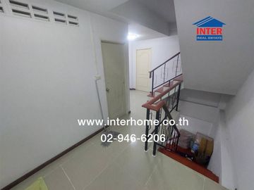 3-storey townhouse, 24.5 sq m, Vibhavadi Village, near BTS Chang Erawan, Vibhavadi Mansion Alley, Sukhumvit Road, Mueang Samut Prakan, Samut Prakan