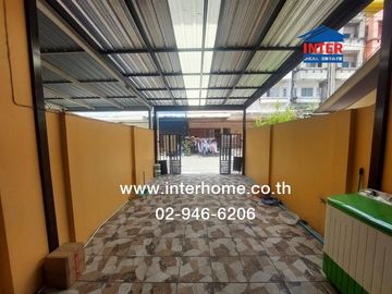 3-storey townhouse, 24.5 sq m, Vibhavadi Village, near BTS Chang Erawan, Vibhavadi Mansion Alley, Sukhumvit Road, Mueang Samut Prakan, Samut Prakan