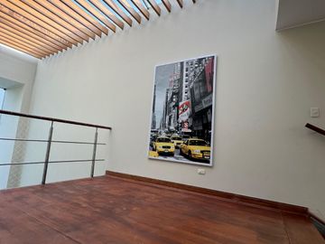 EXCLUSIVA CASA FRENTE AL MAR EN LA PUNTA 🌊 + DEPARTAMENTO ADICIONAL 🏠
