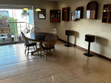 EXCLUSIVA CASA FRENTE AL MAR EN LA PUNTA 🌊 + DEPARTAMENTO ADICIONAL 🏠