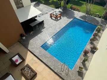 EXCLUSIVA CASA FRENTE AL MAR EN LA PUNTA 🌊 + DEPARTAMENTO ADICIONAL 🏠