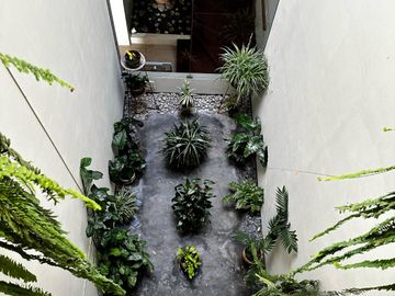 EXCLUSIVA CASA FRENTE AL MAR EN LA PUNTA 🌊 + DEPARTAMENTO ADICIONAL 🏠