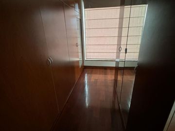 EXCLUSIVA CASA FRENTE AL MAR EN LA PUNTA 🌊 + DEPARTAMENTO ADICIONAL 🏠