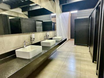 DEPARTAMENTO NUEVO!  2 RECAMARAS 2 ESTACIONAMIENTOS 2 BAÑOS ,Y HASTA TU BODEGA EN SOTANO!