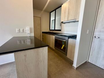 DEPARTAMENTO NUEVO!  2 RECAMARAS 2 ESTACIONAMIENTOS 2 BAÑOS ,Y HASTA TU BODEGA EN SOTANO!