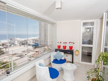 SE VENDE DEPTO EN EDIF. TERRAZAS DEL SOL.