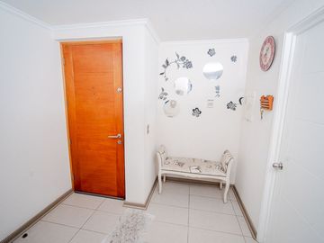 SE VENDE DEPTO EN EDIF. TERRAZAS DEL SOL.