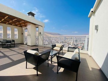 SE VENDE DEPTO EN EDIF. TERRAZAS DEL SOL.