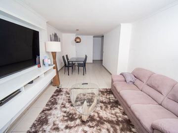 SE VENDE DEPTO EN EDIF. TERRAZAS DEL SOL.