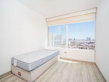 SE VENDE DEPTO EN EDIF. TERRAZAS DEL SOL.