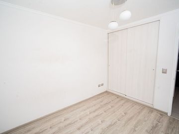 SE VENDE DEPTO EN EDIF. TERRAZAS DEL SOL.