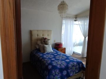 Casa en Venta con Local comercial de una sola planta en Metepec