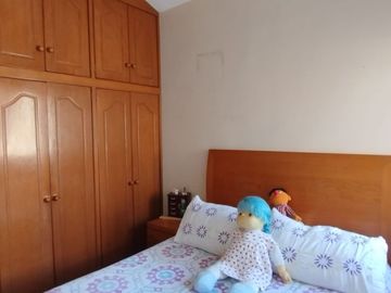 Casa en Venta con Local comercial de una sola planta en Metepec