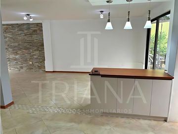 CASA EN VENTA NO ADOSADA TUMBACO