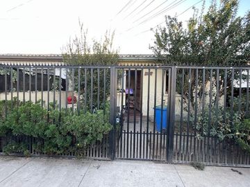 VENDO CASA 140M2 POBLACION JUAN ANTONIO RIOS INDEPENDENCIA
